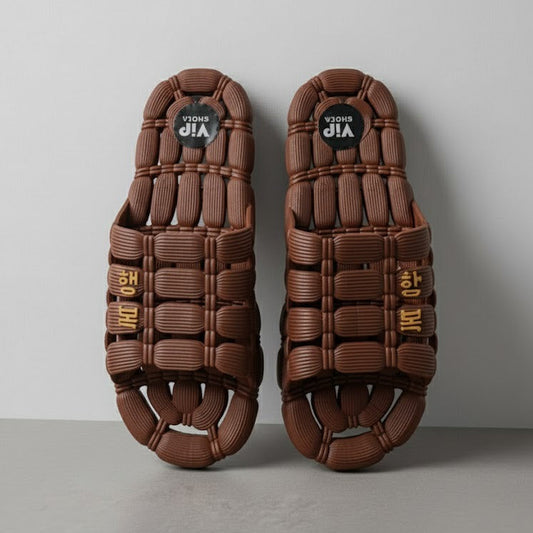 Cozyfoot Armor Washroom Slipper